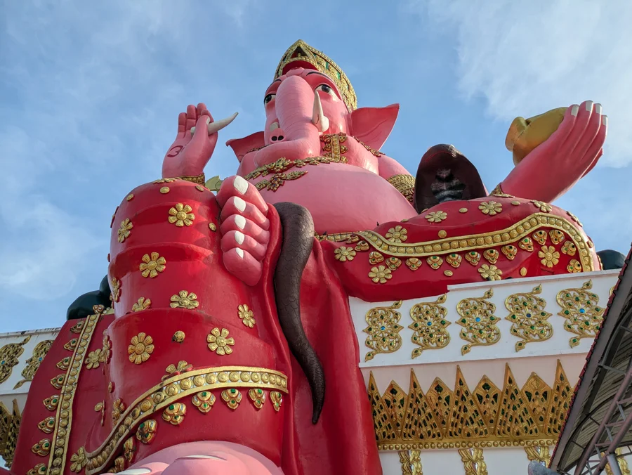 巨大なガネーシャ